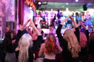 Beste Idee Junggesellenabschied Berlin Alexanderplatz: Warum der Knutschfleck die Nummer eins ist