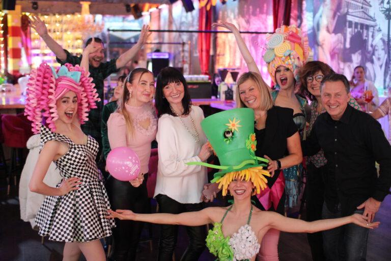 Brunch-Bomben-Abenteuer im Knutschfleck: Alexanderplatz wird euer Sonntags-Superland!