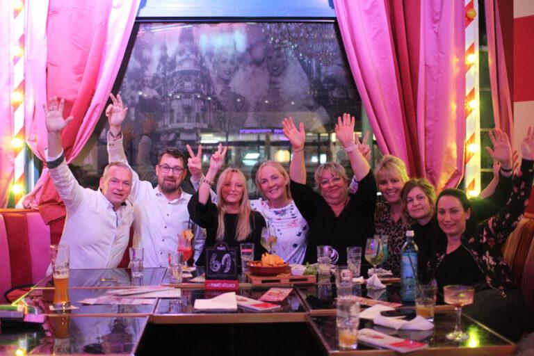 Familienzeit mit Bühne und Geschmack: Knutschfleck macht aus jedem Event unter dem Fernsehturm ein Erlebnis