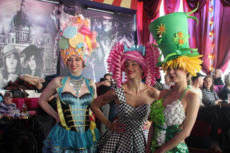 Family Brunch Blast: Knutschfleck Berlin; Wo Kids Queens & Eltern Party-Stars werden!